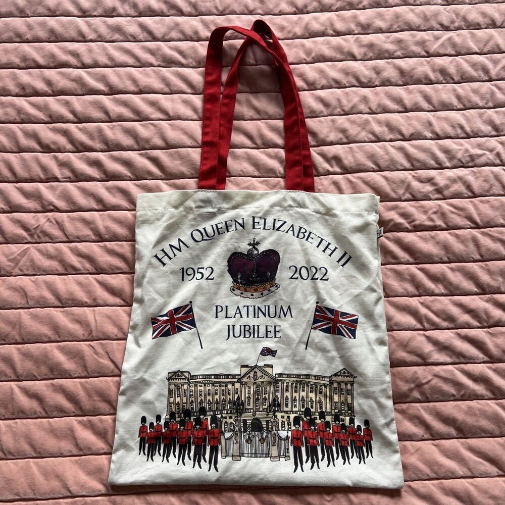 Historic Royal Palaces Queen Elizabeth Platinum Jubilee Katie Cardew Tote Bag